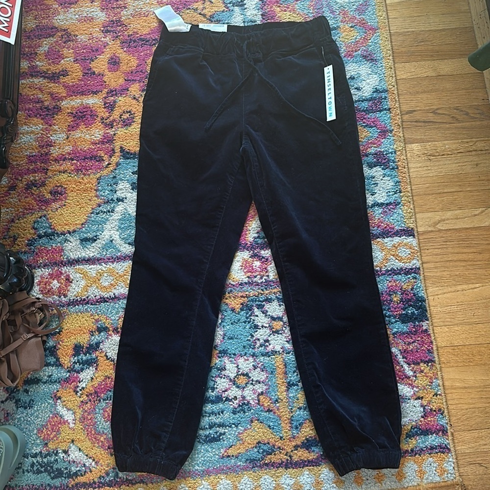 Tinseltown Joggers - Picture 6 of 6